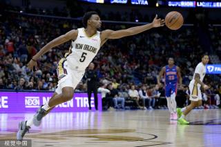 许多专家认 许多专家认