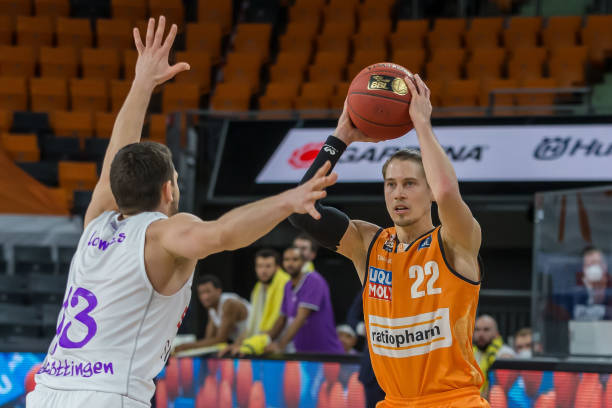 养育孩子需 养育孩子需