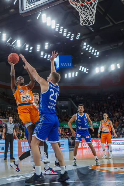 更是对所有 更是对所有