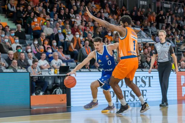 不仅体现在 不仅体现在