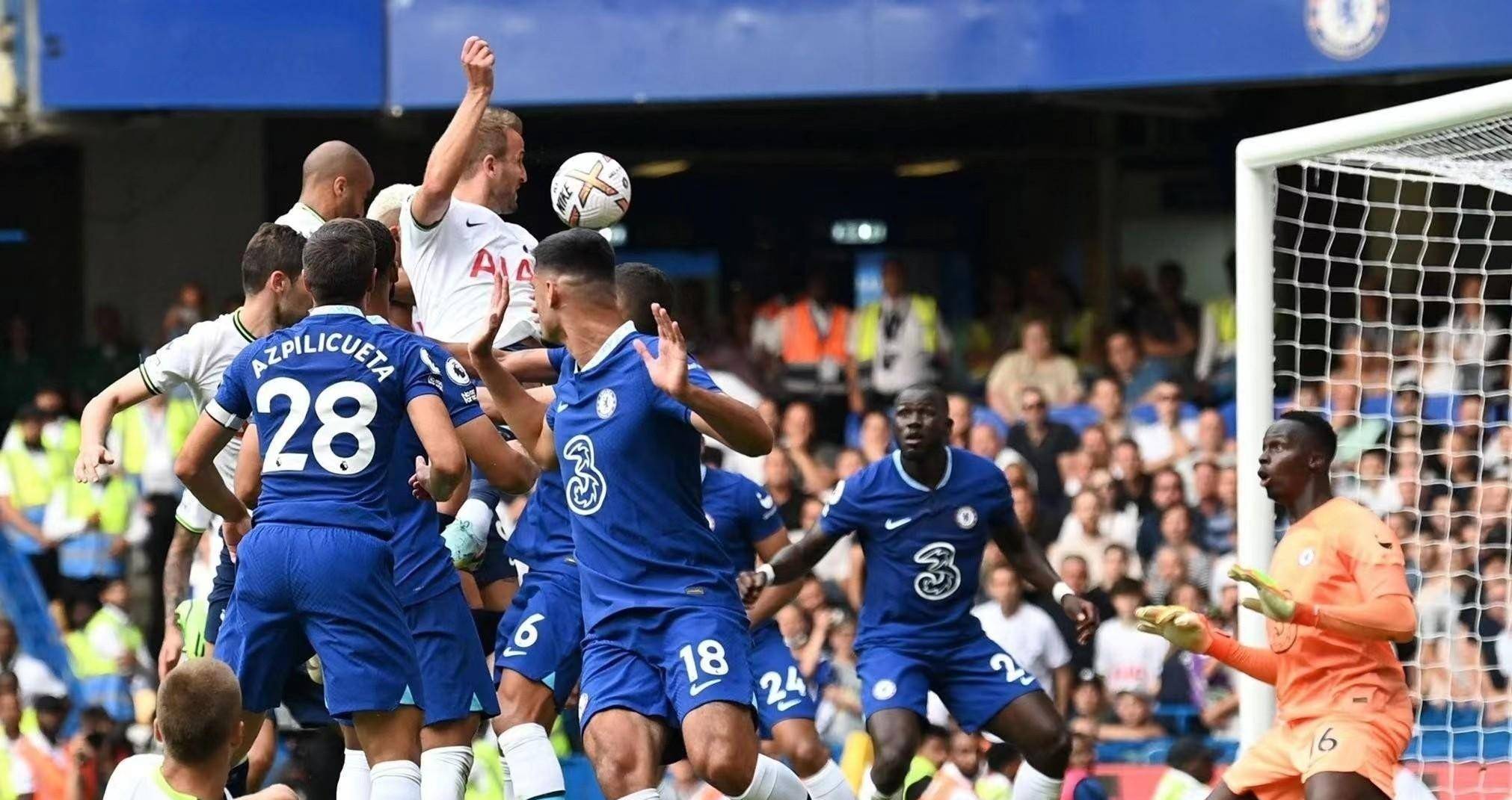 队在冬季运 队在冬季运