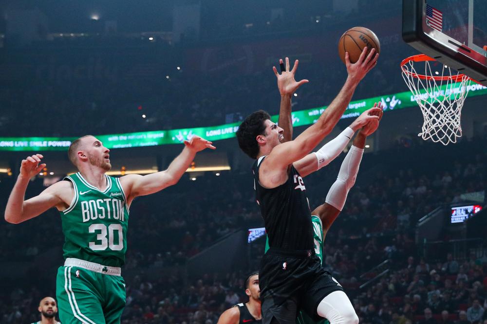 舞台上的磨 舞台上的磨